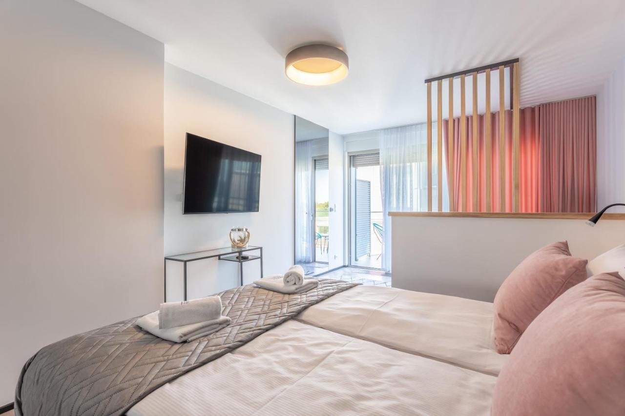 Apartpark - Ambria Apartments Свиноуйсьце Экстерьер фото