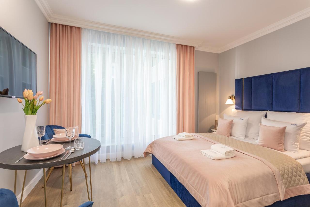 Apartpark - Ambria Apartments Свиноуйсьце Экстерьер фото